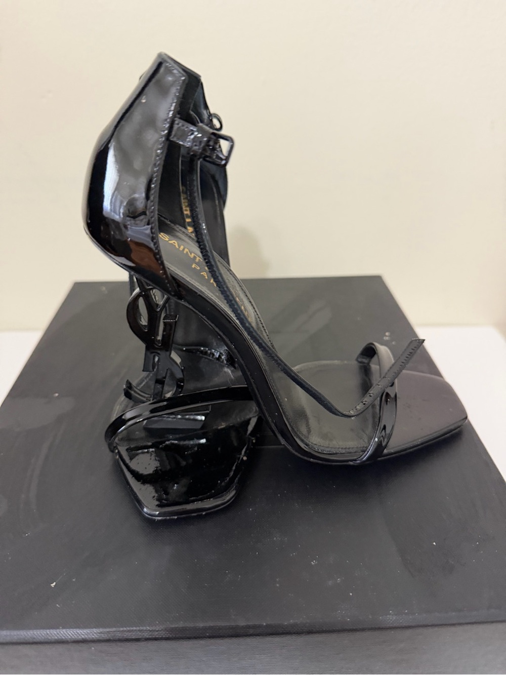 Saint Laurent Black Patent YSL Sculptural Heel Sandals - Picture 2 of 10